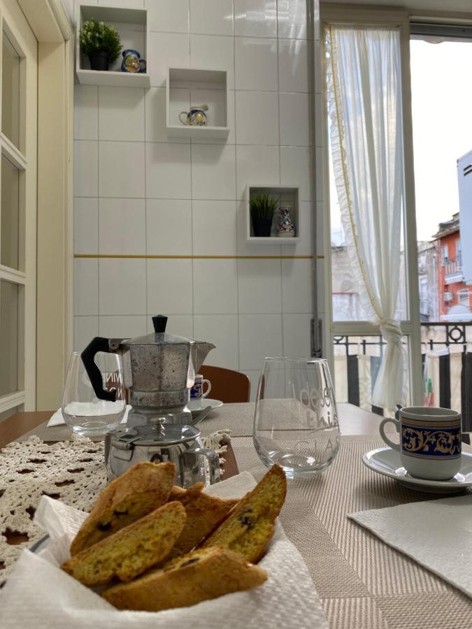 Avolina'S Apartment Наполи Екстериор снимка